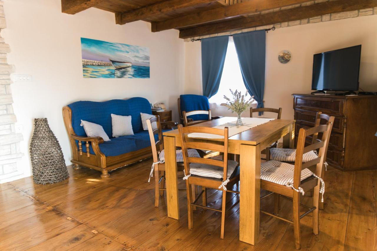 Rustic Apartment Mariva Ljubač Екстериор снимка